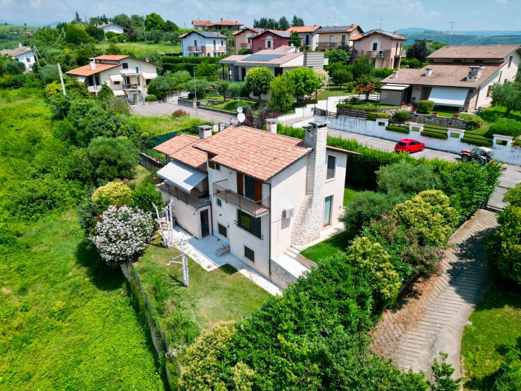 Villa a Lavagno in Via Sesto Alpini, 5 - Foto 4