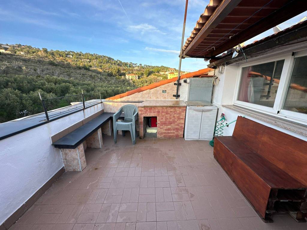 Appartamento a Cipressa in Via Roma, 10 - Foto 2