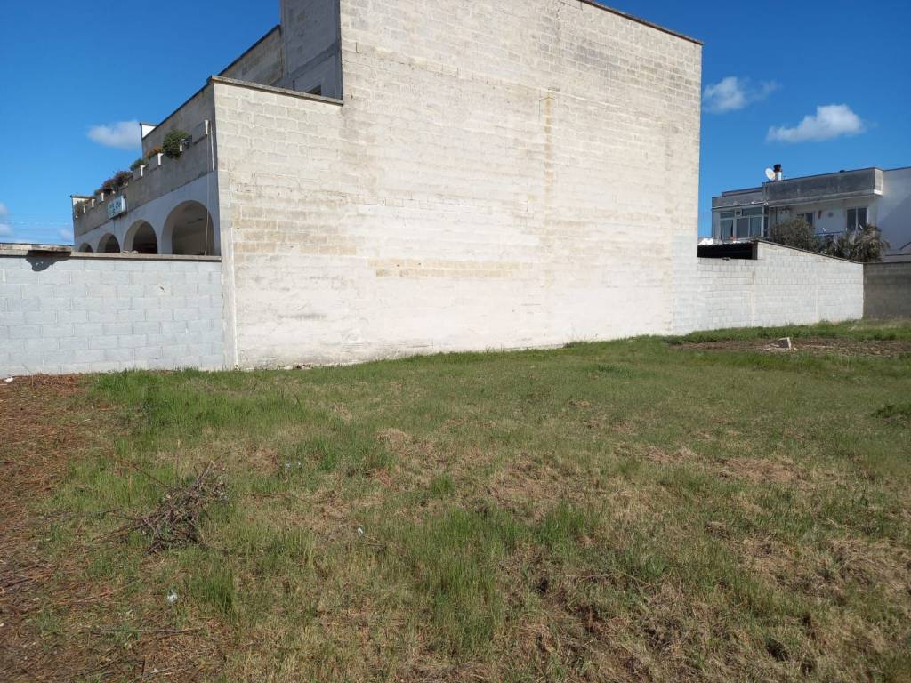 Terreno a Calimera in Via Giuseppe Aprile - Foto 4