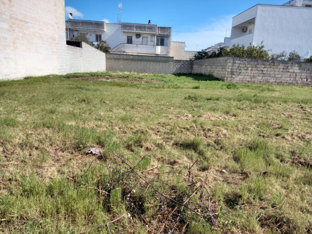 Terreno a Calimera in Via Giuseppe Aprile - Foto 5