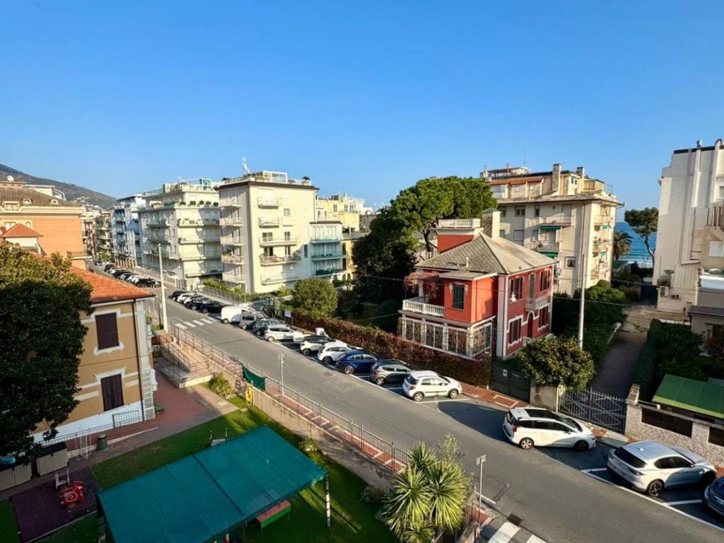 Appartamento a Alassio in Via Privata Romana - Foto 4