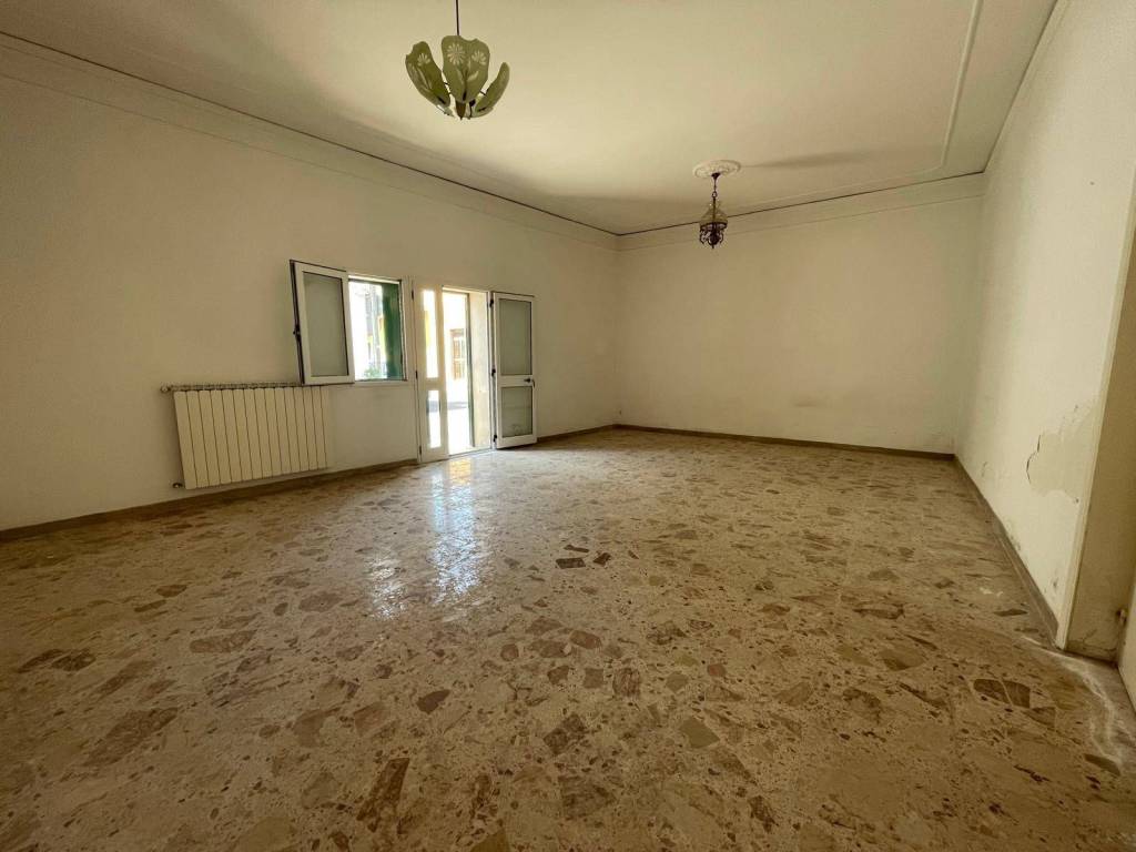 Appartamento a Pulsano in VIA ARNO, 9 - Foto 3