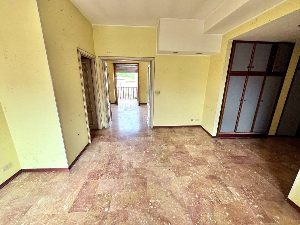 Appartamento a Asti in Corso Alessandro Volta, 69 - Foto 2