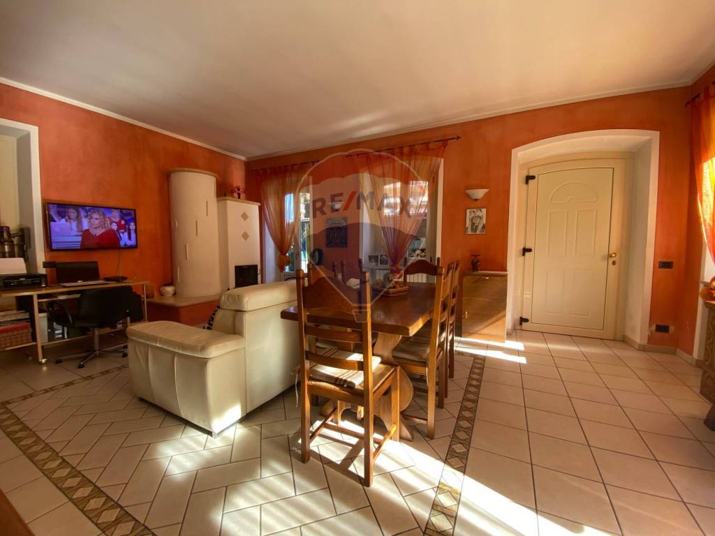 Villa a Cannobio in Viale Vittorio Veneto, 35 - Foto 4
