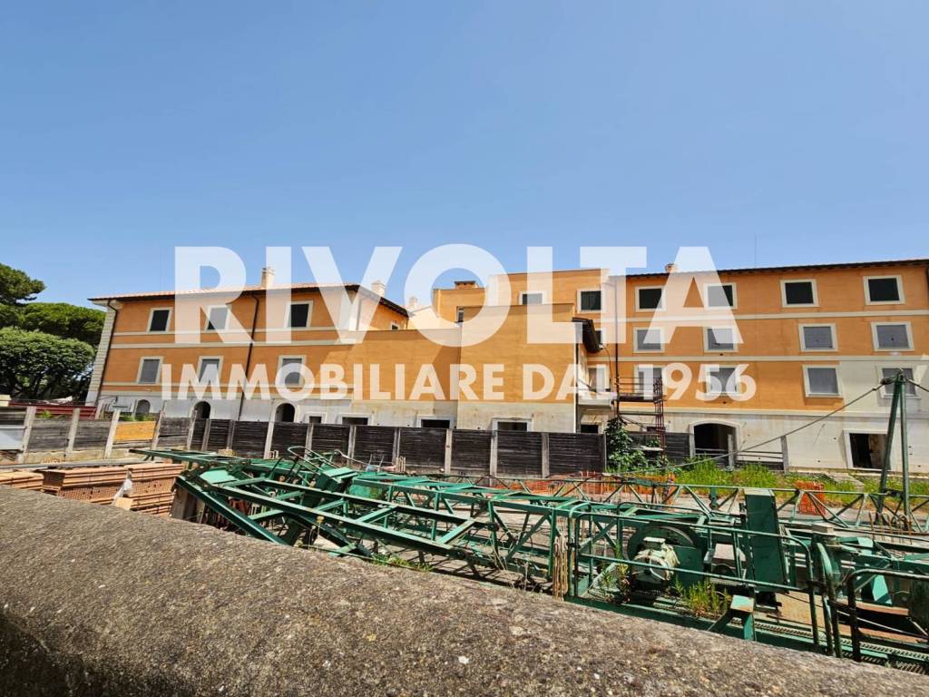 Palazzo / stabile a Orbetello in Piazza Mario Cortesini - Foto 5