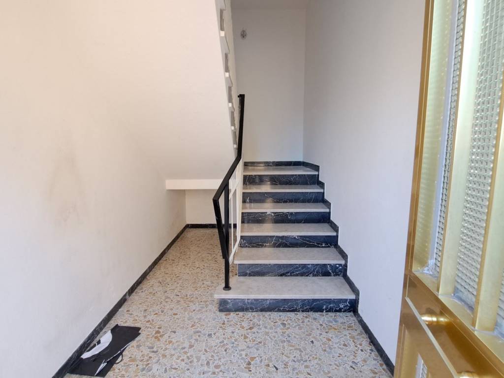 Villa a Rosignano marittimo in Via Buccari - Foto 2
