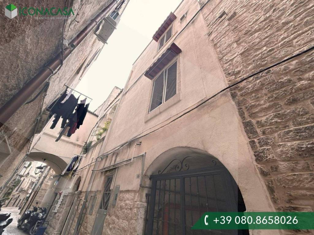 Casa indipendente a Bitetto in Via Nicolantonio Giannini, 18 - Foto 3