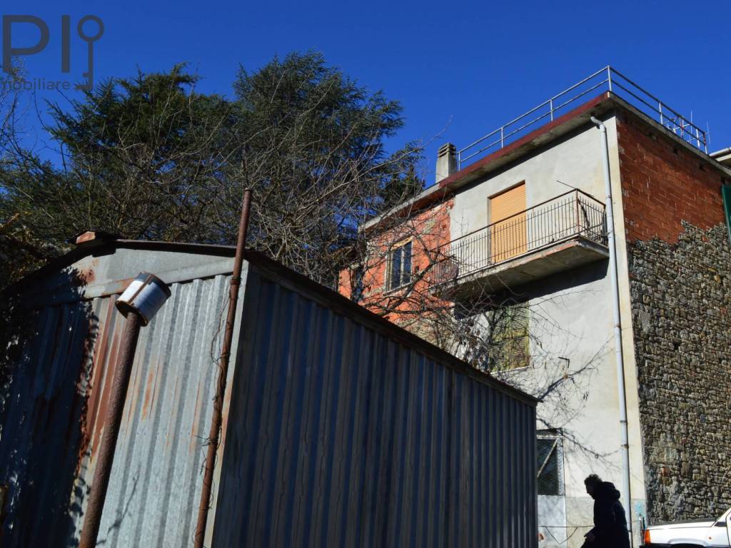 Casa indipendente a Cairo montenotte in via chiappa, 2 - Foto 2