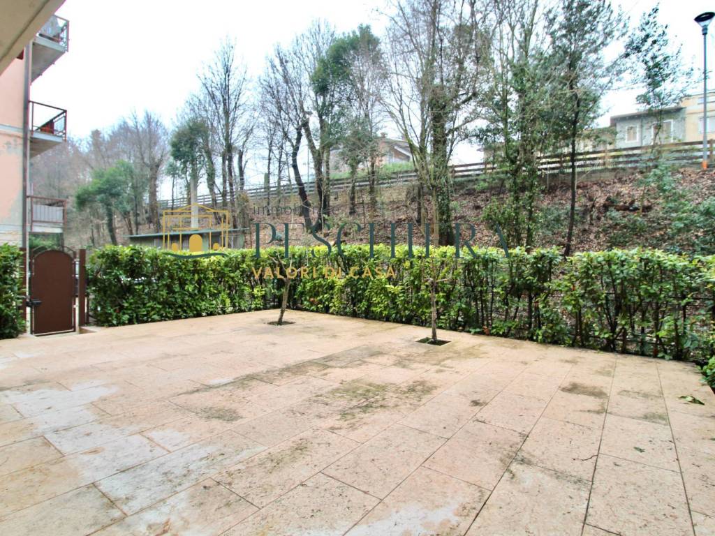 Appartamento a Castelnuovo del garda in Via XXV Aprile, 65 - Foto 5