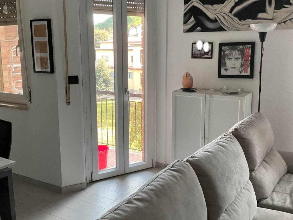 Appartamento a Colle di val d'elsa in Via Martiri della Libertà - Foto 4