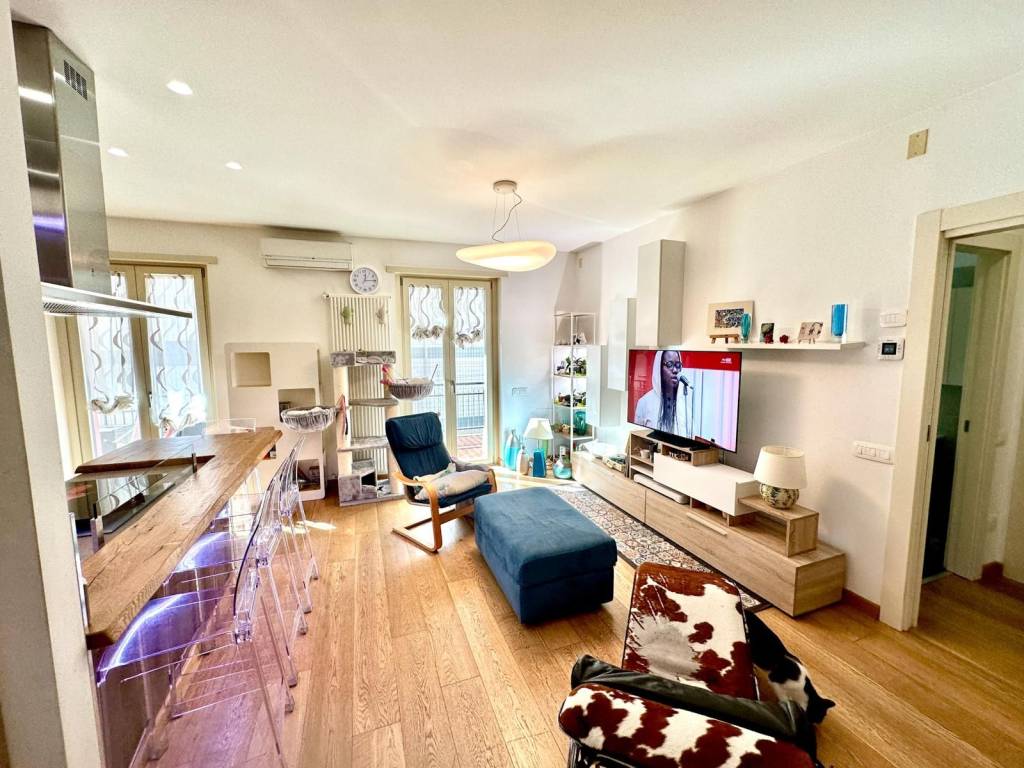 Appartamento a Cagliari in Viale Guglielmo Marconi - Foto 4