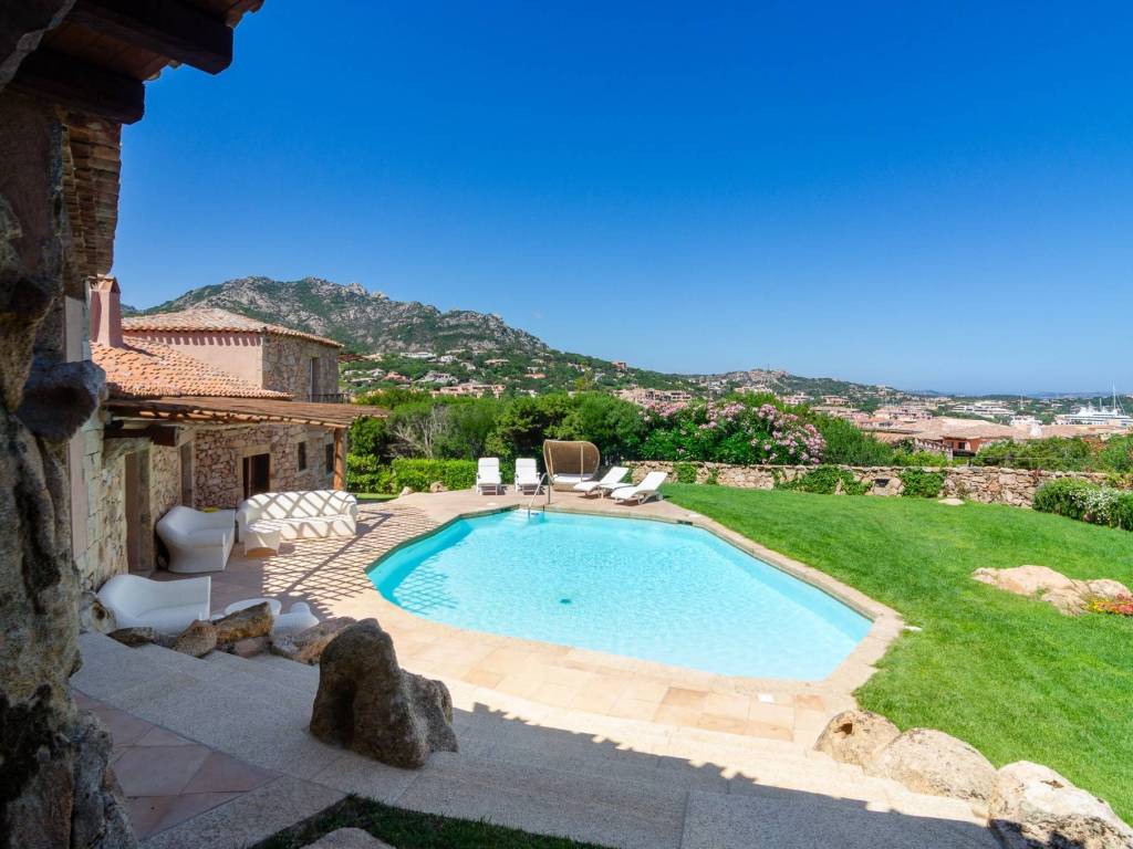 Villa a Arzachena in Via Mare Blu - Foto 2