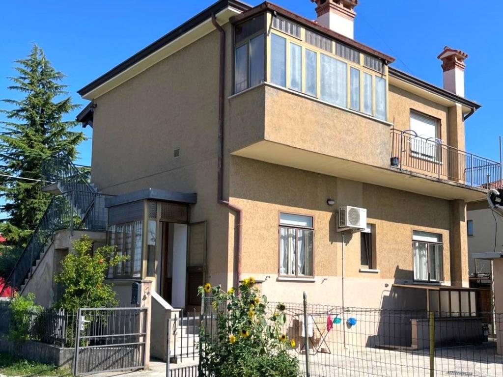 Villa a Staranzano in Via Guglielmo Marconi - Foto 2