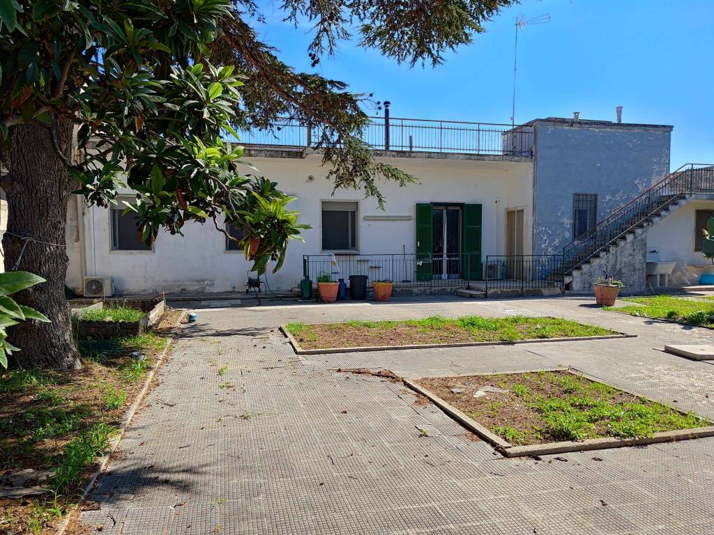 Villa a Calimera in Via Giuseppe Verdi, 19 - Foto 4