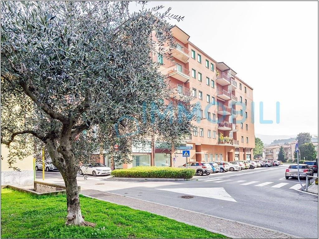 Appartamento a Galbiate in via aldo moro, 16 - Foto 3