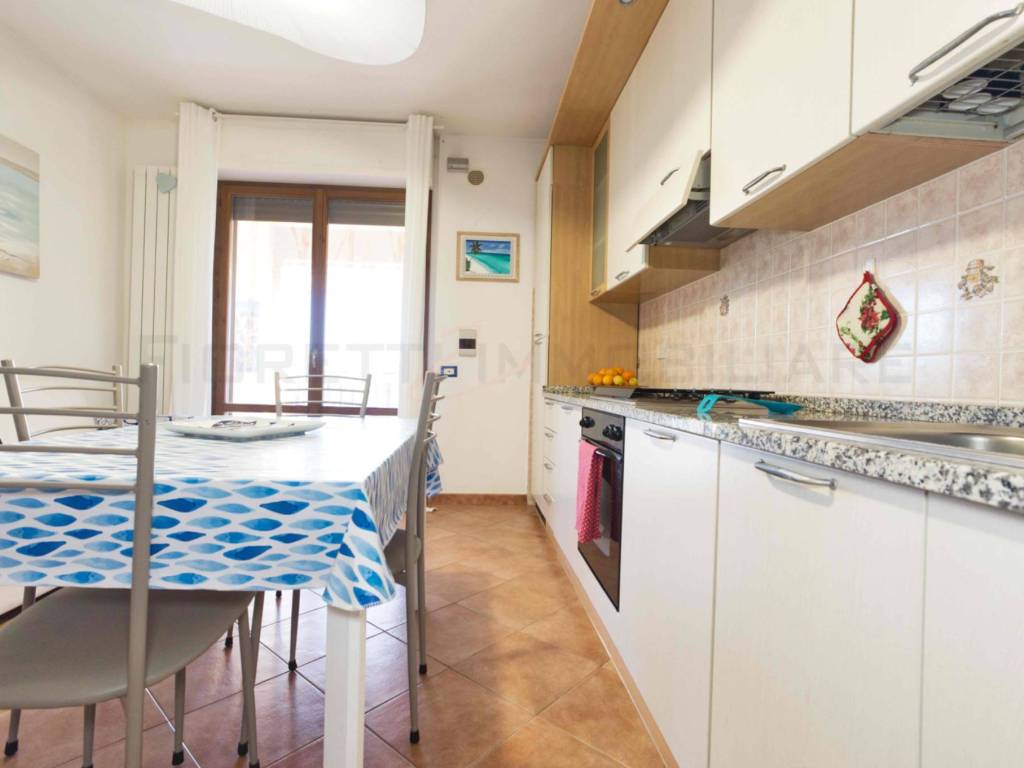 Appartamento a Piombino in Via del Parco - Foto 5