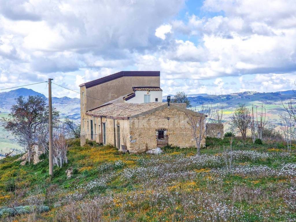 Rustico / casale a Nissoria in contrada pacinosi - Foto 2