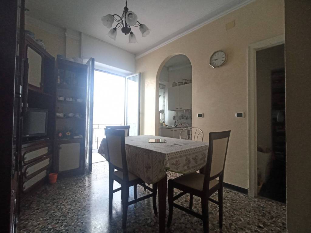 Appartamento a Finale ligure in Via Calvisio, 76 - Foto 2