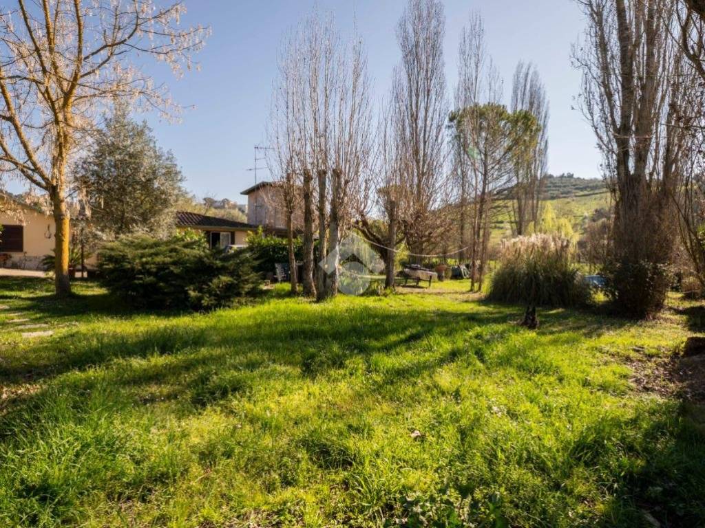 Villa a Mentana in Via di Fontapresso, 52 - Foto 2