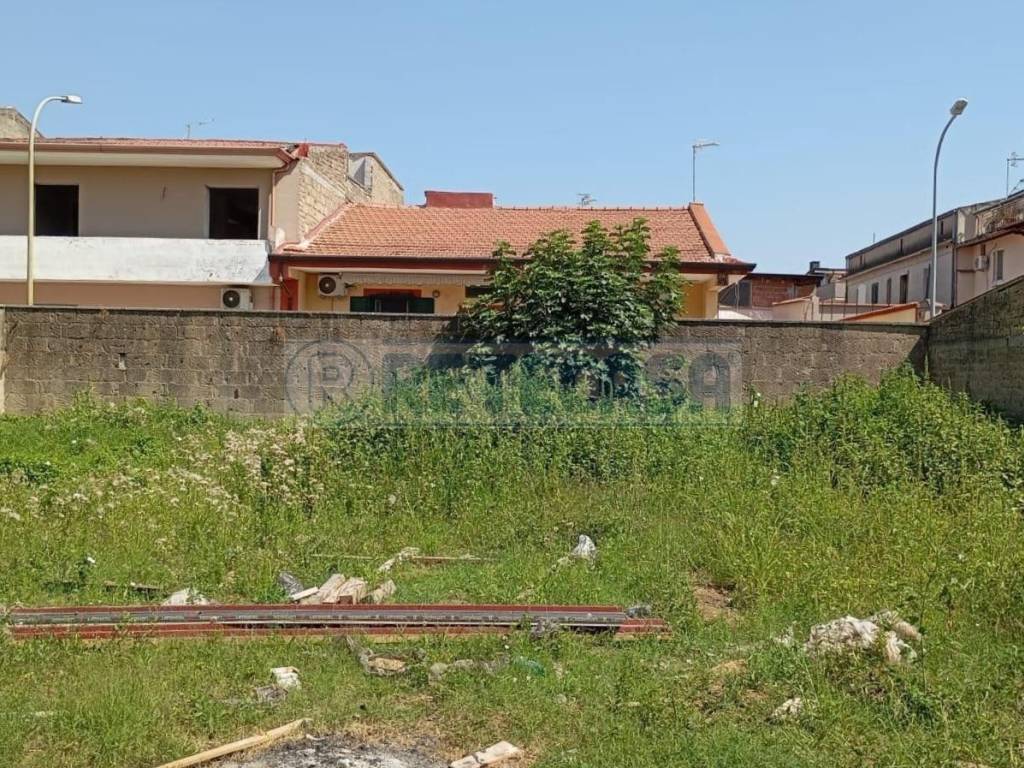 Terreno a Marcianise in Via Carlo Poerio - Foto 2