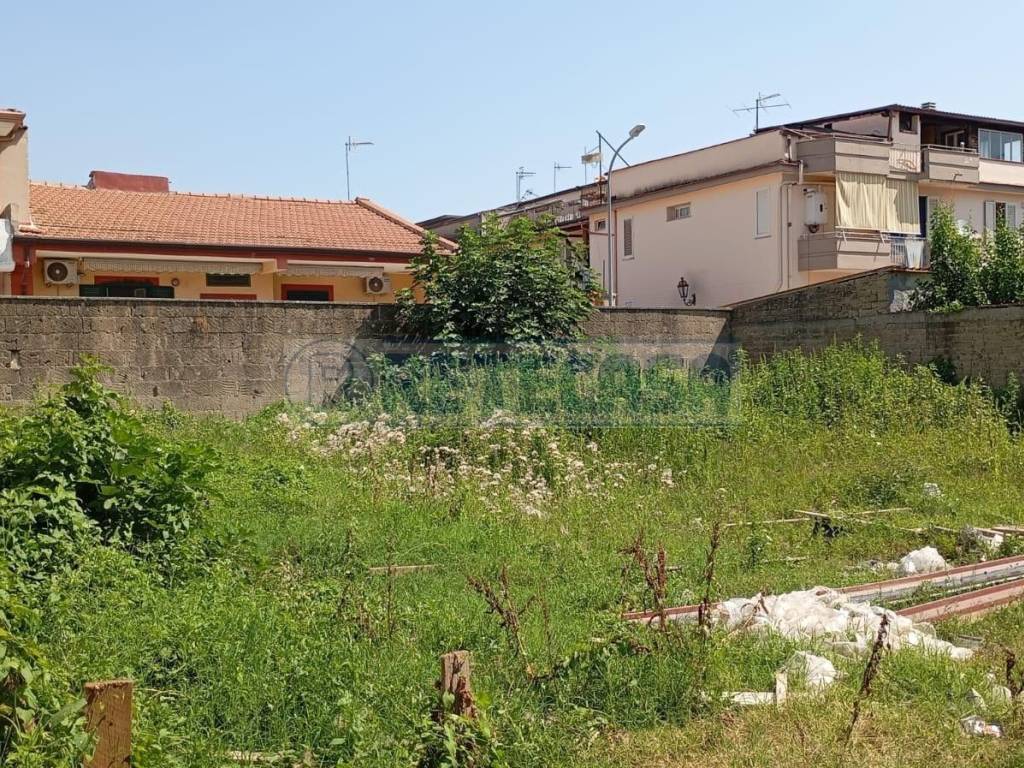 Terreno a Marcianise in Via Carlo Poerio - Foto 3