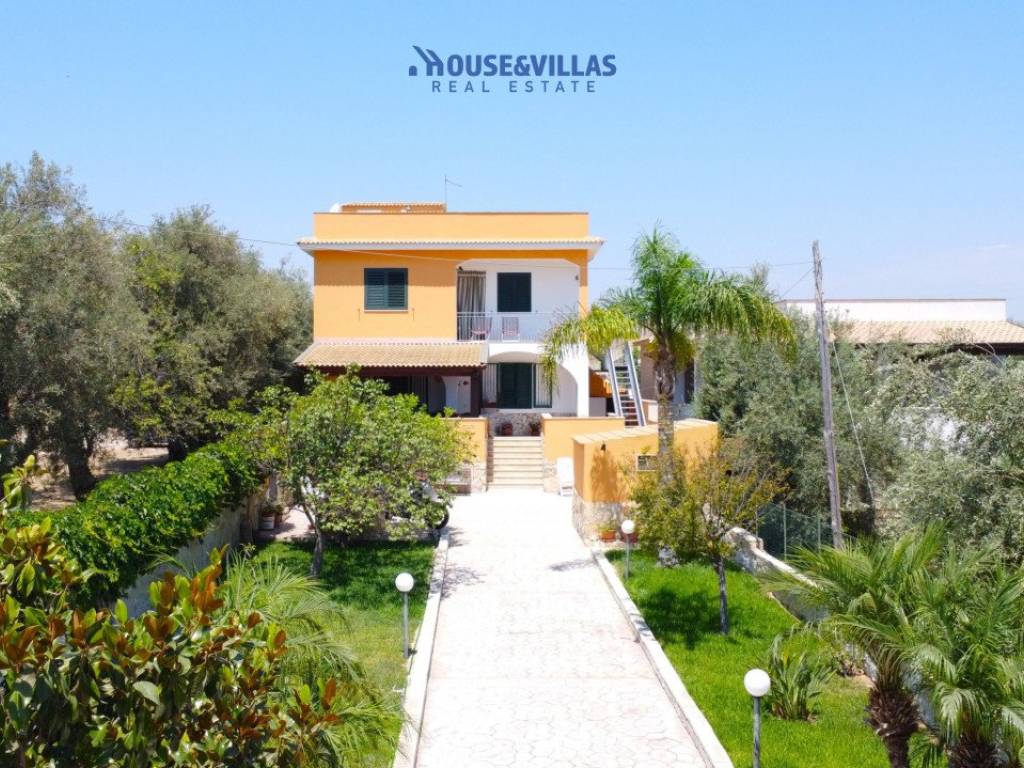 Villa a Noto in Lido di Noto, SR, Italia - Foto 2