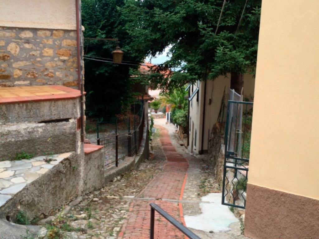 Appartamento a Seborga in Via Giacomo Matteotti - Foto 4
