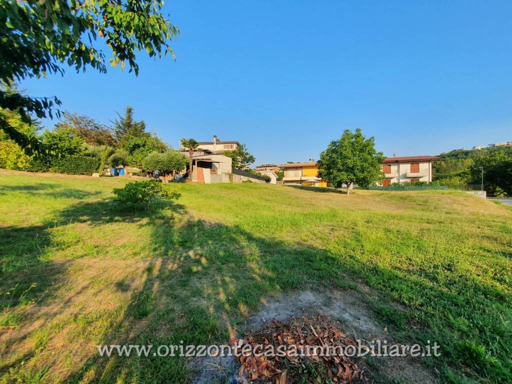 Terreno a Folignano - Foto 3