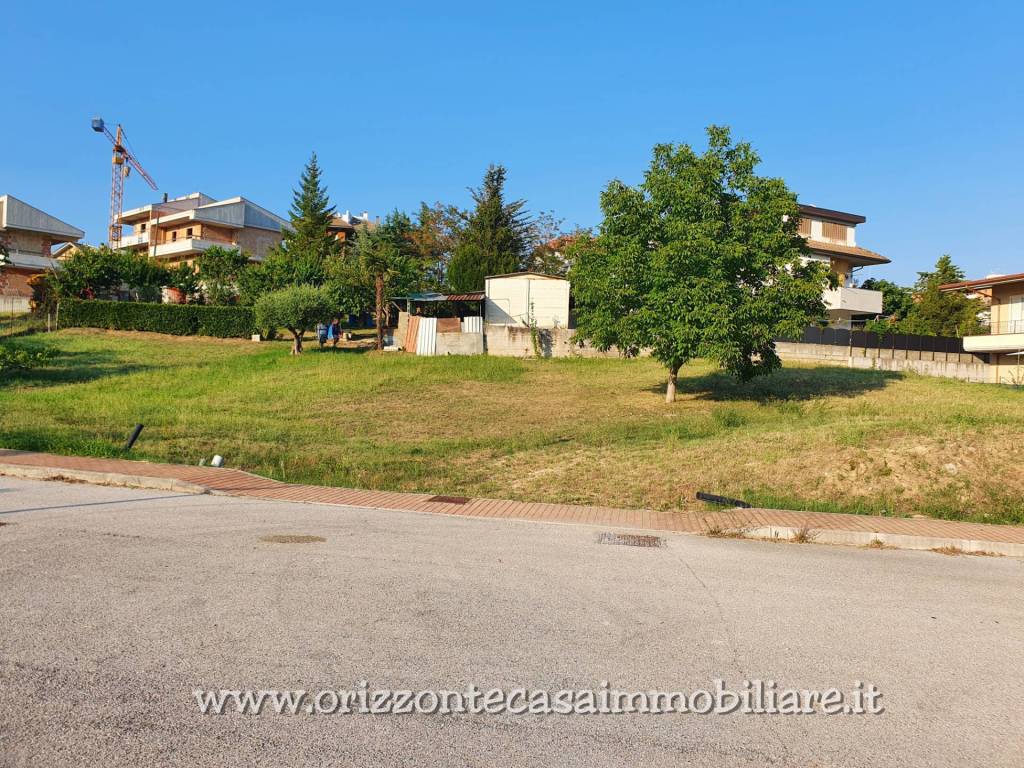 Terreno a Folignano - Foto 4