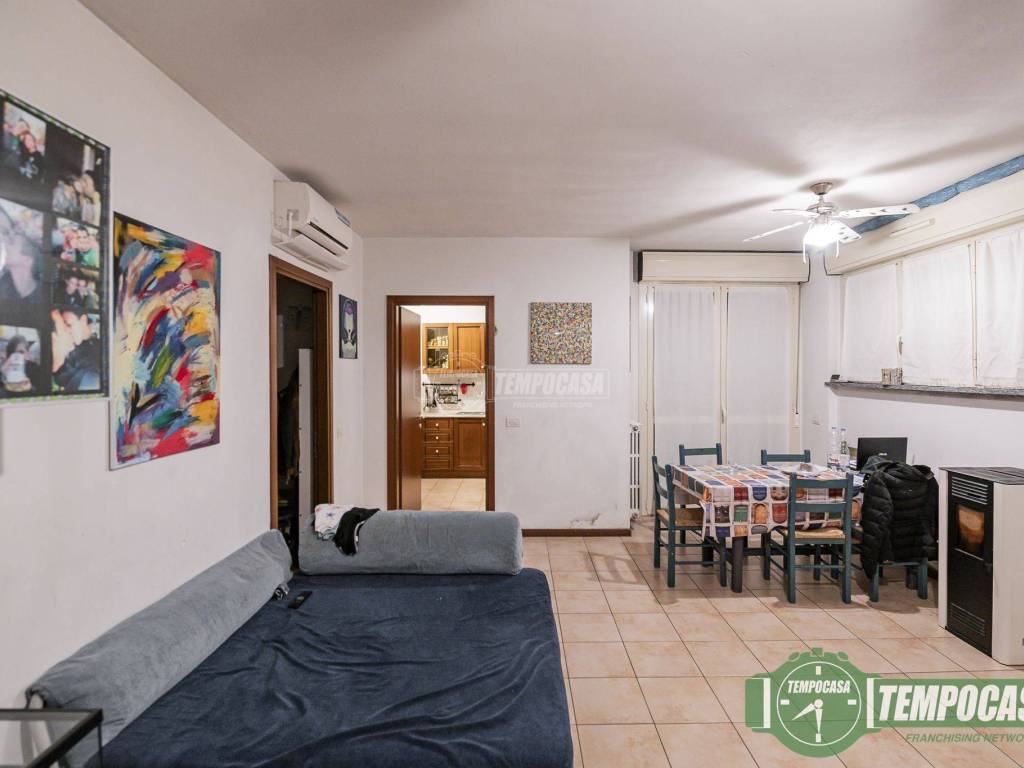 Appartamento a Caselle lurani in Via dei Livelli 26/sc. destra - Foto 3