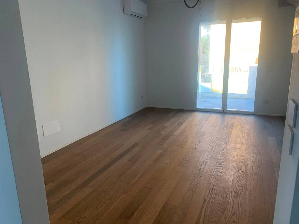 Attico / mansarda a Riccione in Viale Milano, 49 - Foto 2