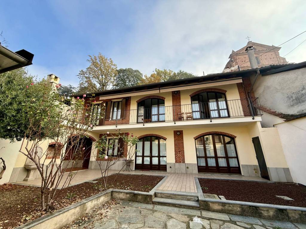 Villa a Sommariva del bosco in Via Monte Grappa, 26 - Foto 1