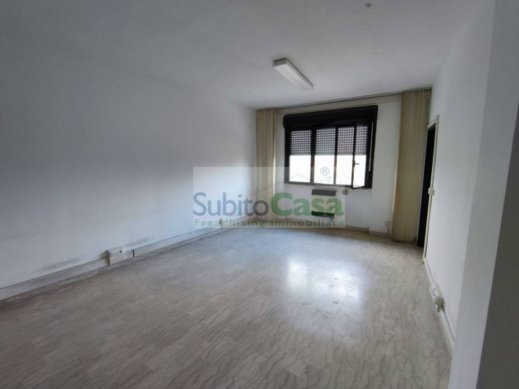 Immobile a Chieti in Viale B. Croce - Foto 5