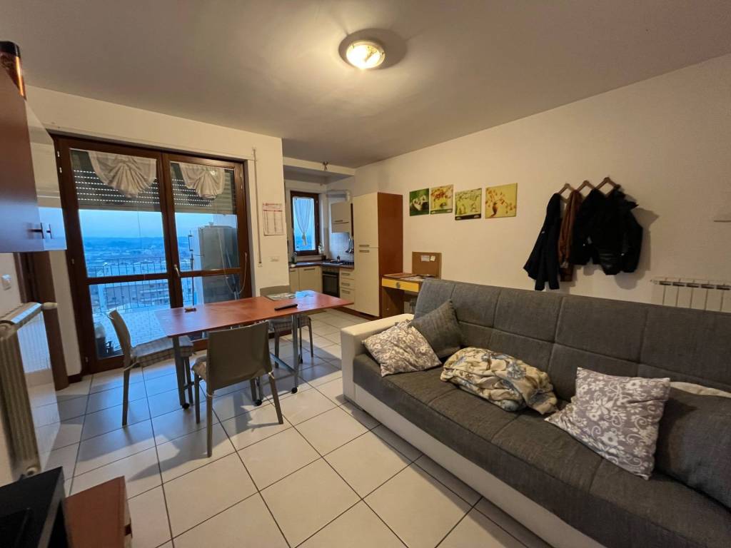 Appartamento a Chieti in Via Papa Giovanni Paolo II, 1 - Foto 2
