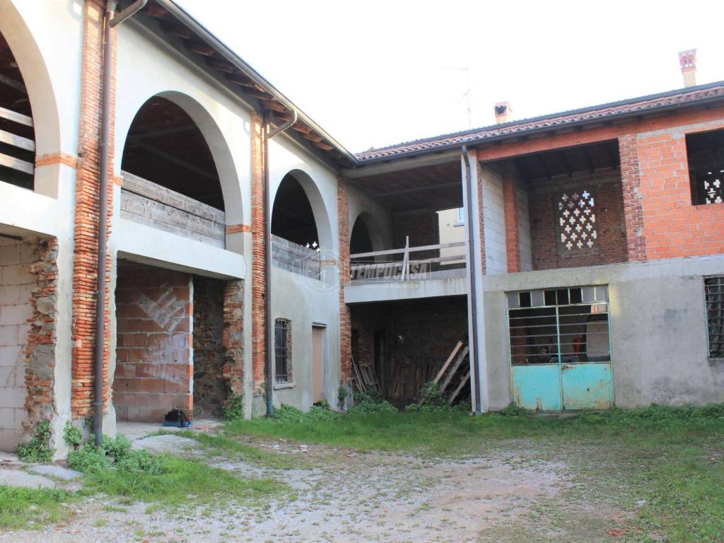 Rustico / casale a Cassago brianza in Via San Gregorio 2/f - Foto 2