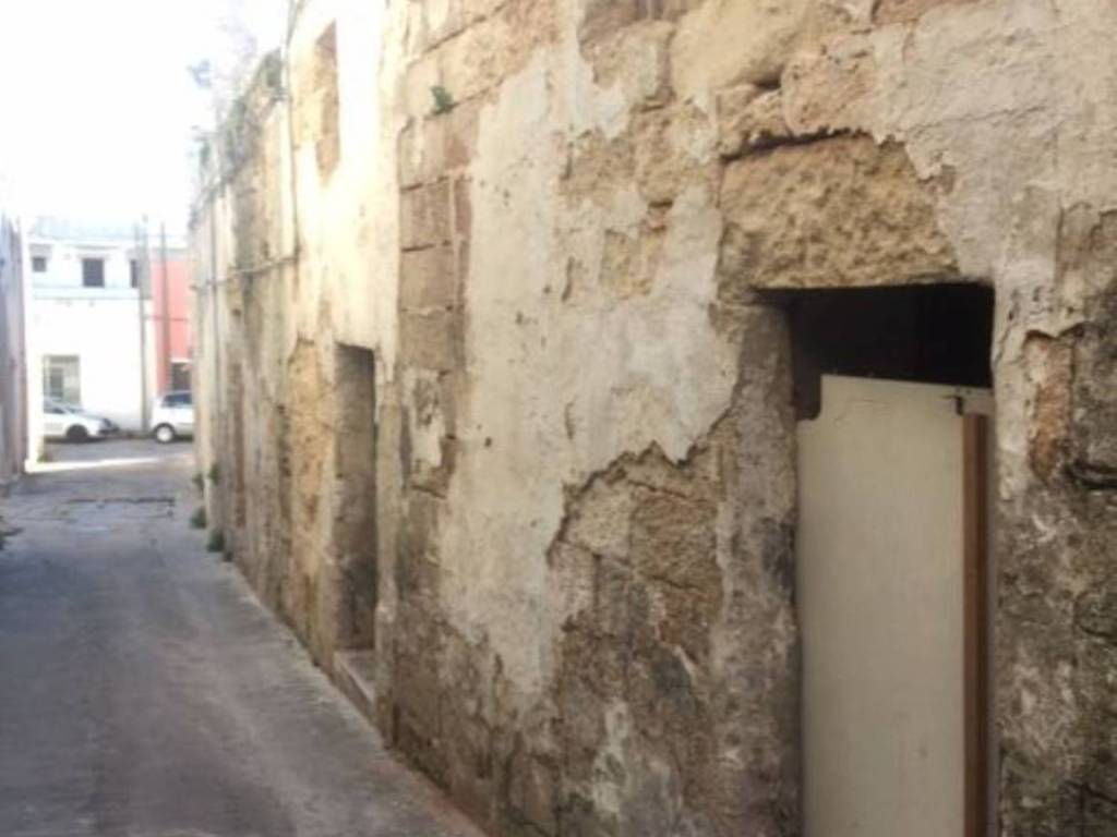 Villa a Scorrano in Via Rosa Marra, 16 - Foto 2