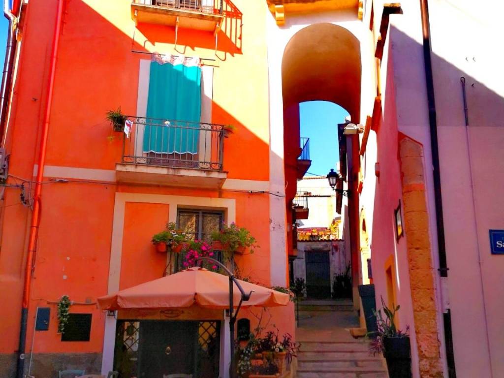 Casa indipendente a Crotone in Vico Lopez - Foto 3
