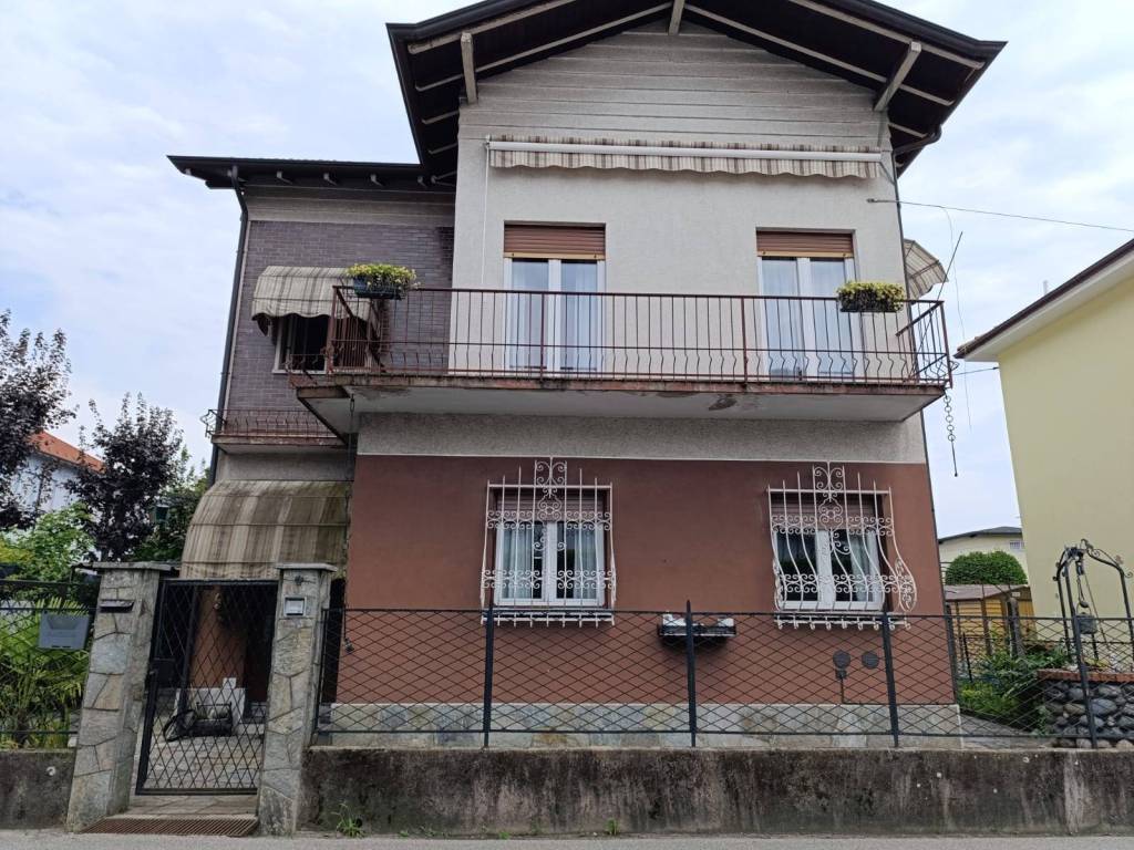 Villa a Verbania in Via Trento - Foto 2