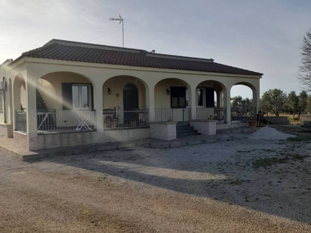 Villa a Nardò in Strada Vecchia Comunale Copertino S.N.C. - Foto 2