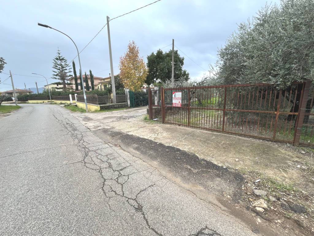 Terreno a Fondi in Via San Magno - Foto 2