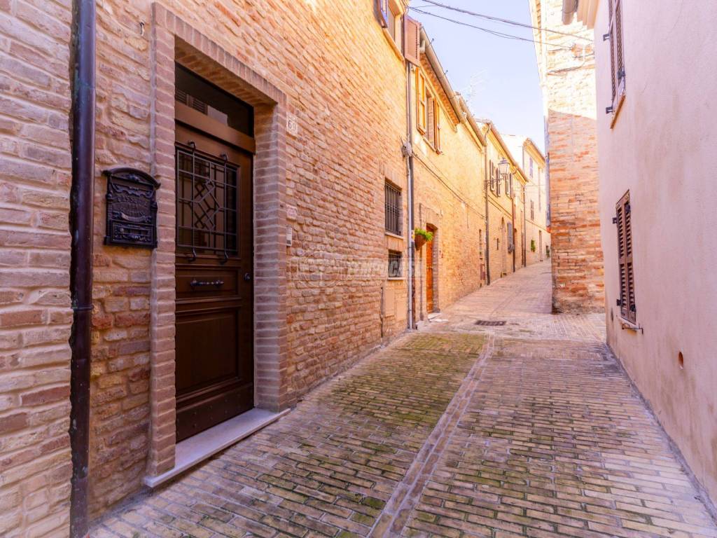 Casa indipendente a Civitanova marche in Via Aurora - Foto 2