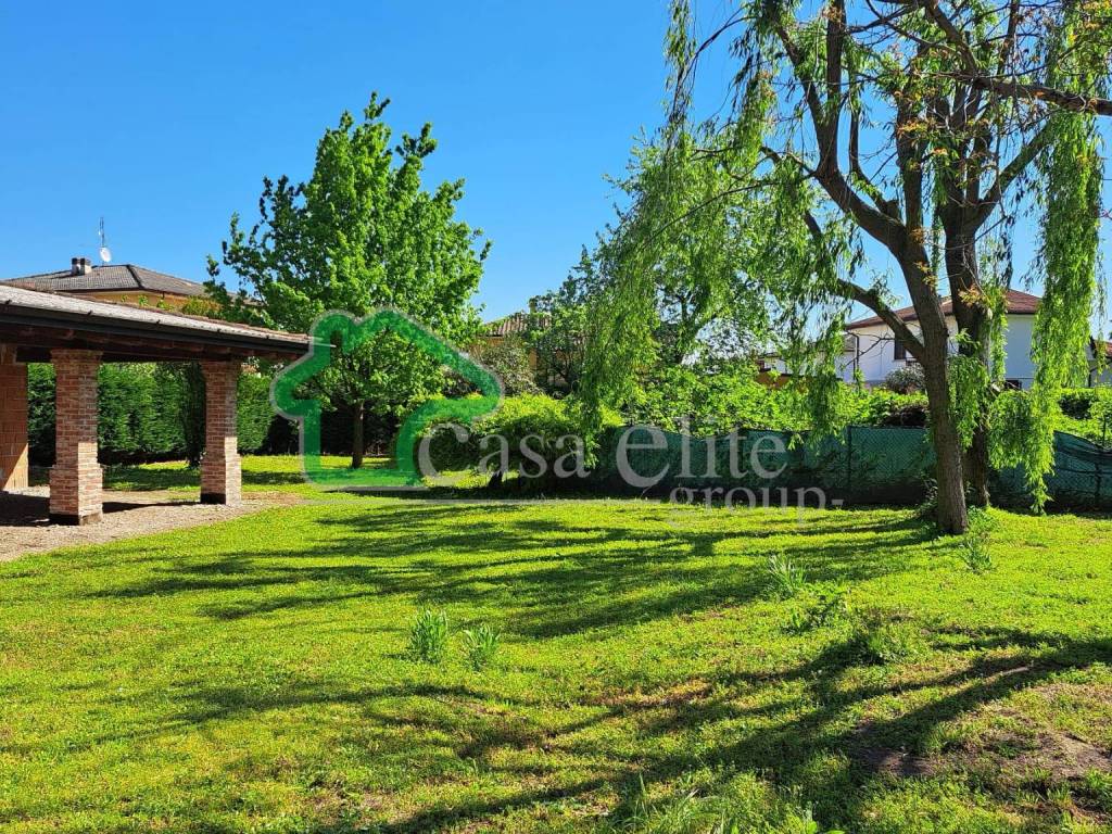 Villa a Secugnago in Via Giuseppe Garibaldi - Foto 2