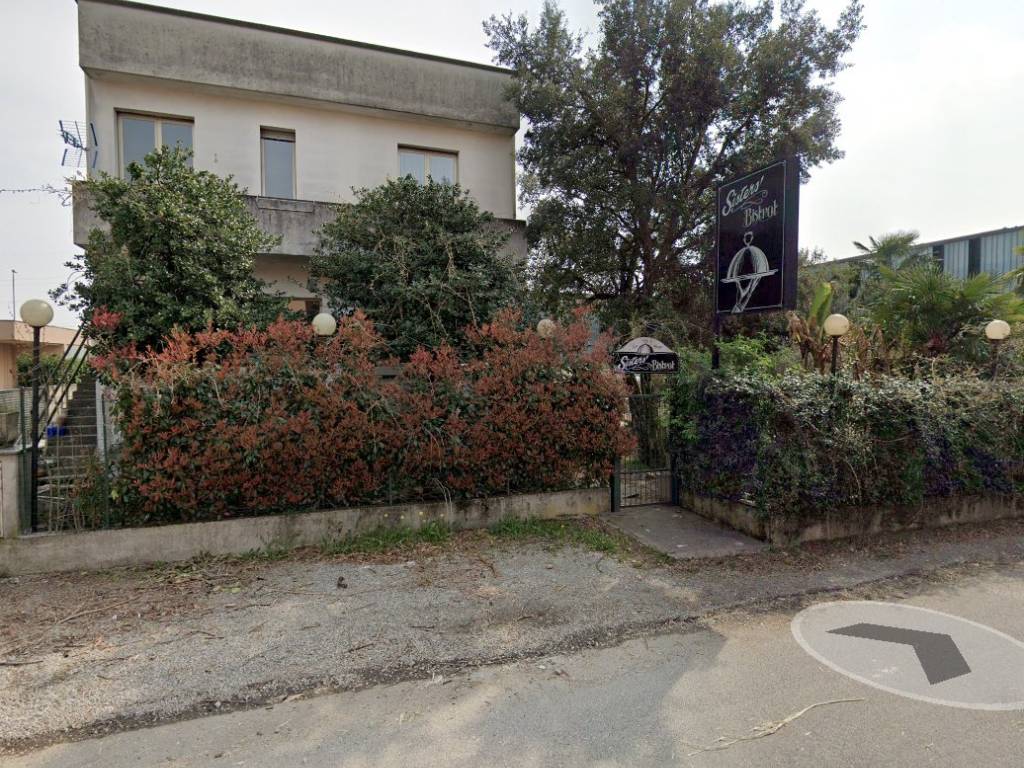 Terreno a Macherio in Via Camillo Benso di Cavour - Foto 1