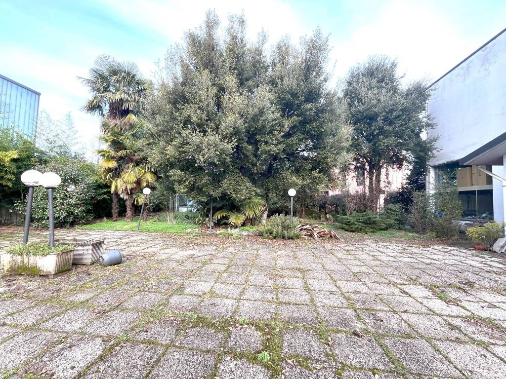 Terreno a Macherio in Via Camillo Benso di Cavour - Foto 4