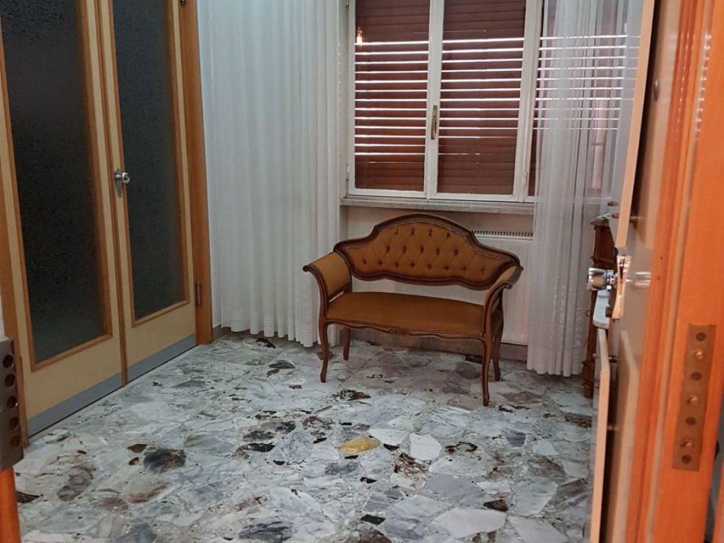 Appartamento a Ragusa in Via Gualtiero Castellini - Foto 4