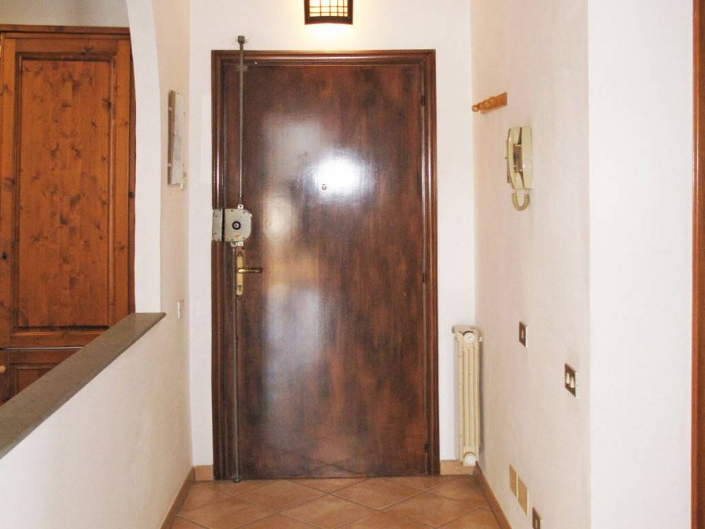 Appartamento a Carmignano in Viale Giacomo Leopardi - Foto 2