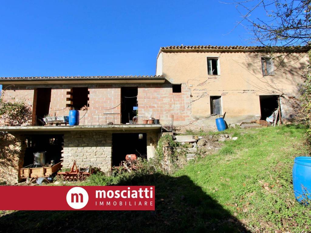 Rustico / casale a Matelica in Vocabolo Casoio - Foto 2