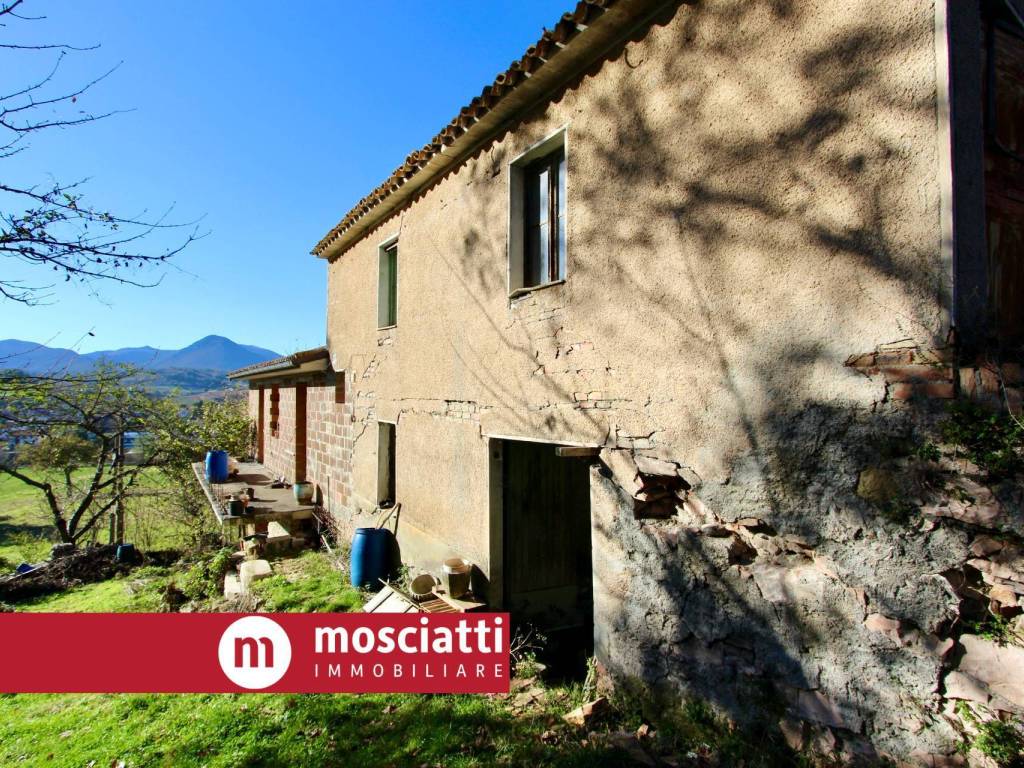 Rustico / casale a Matelica in Vocabolo Casoio - Foto 5