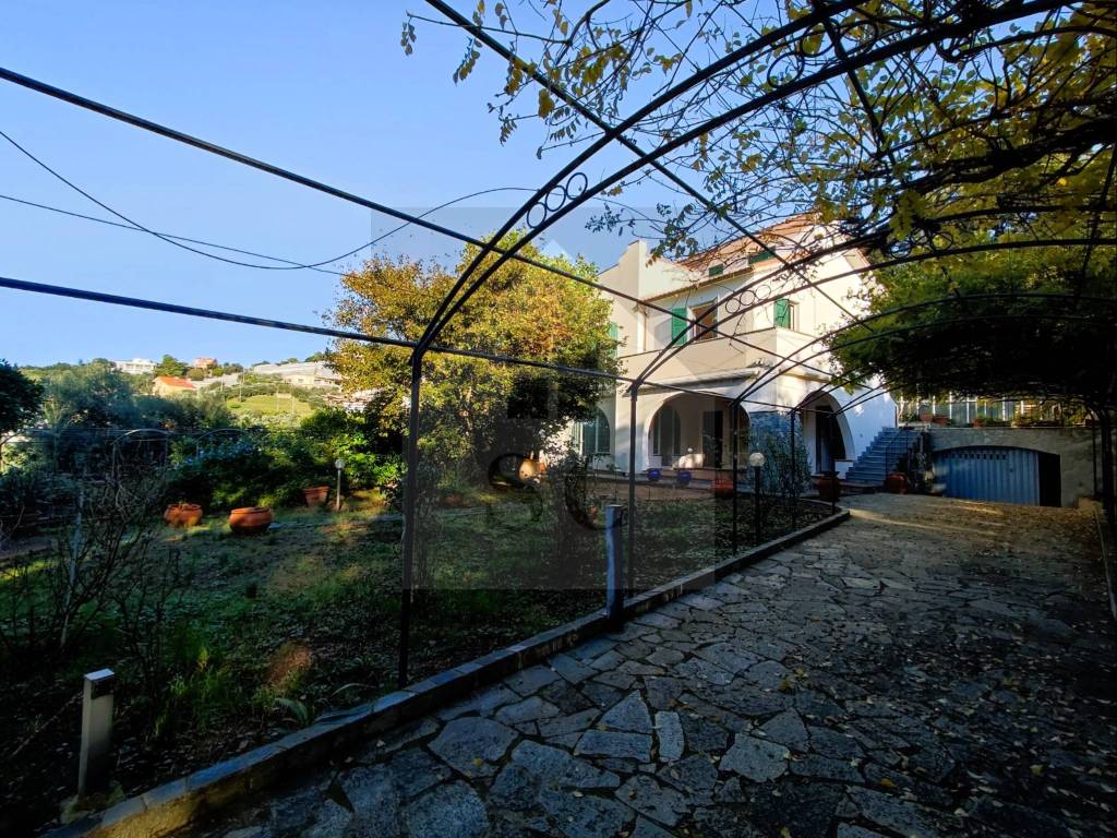 Villa a Celle ligure in Via Postetta - Foto 2