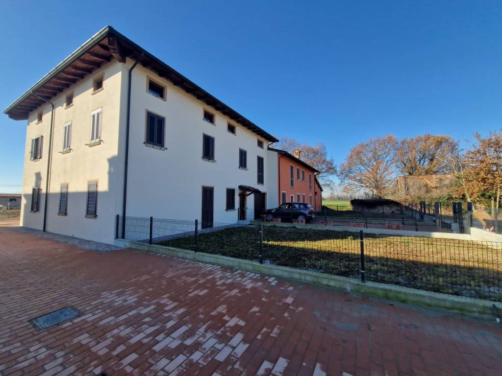 Villetta a schiera a Pontenure in Strada Comunale del Riglio - Foto 5